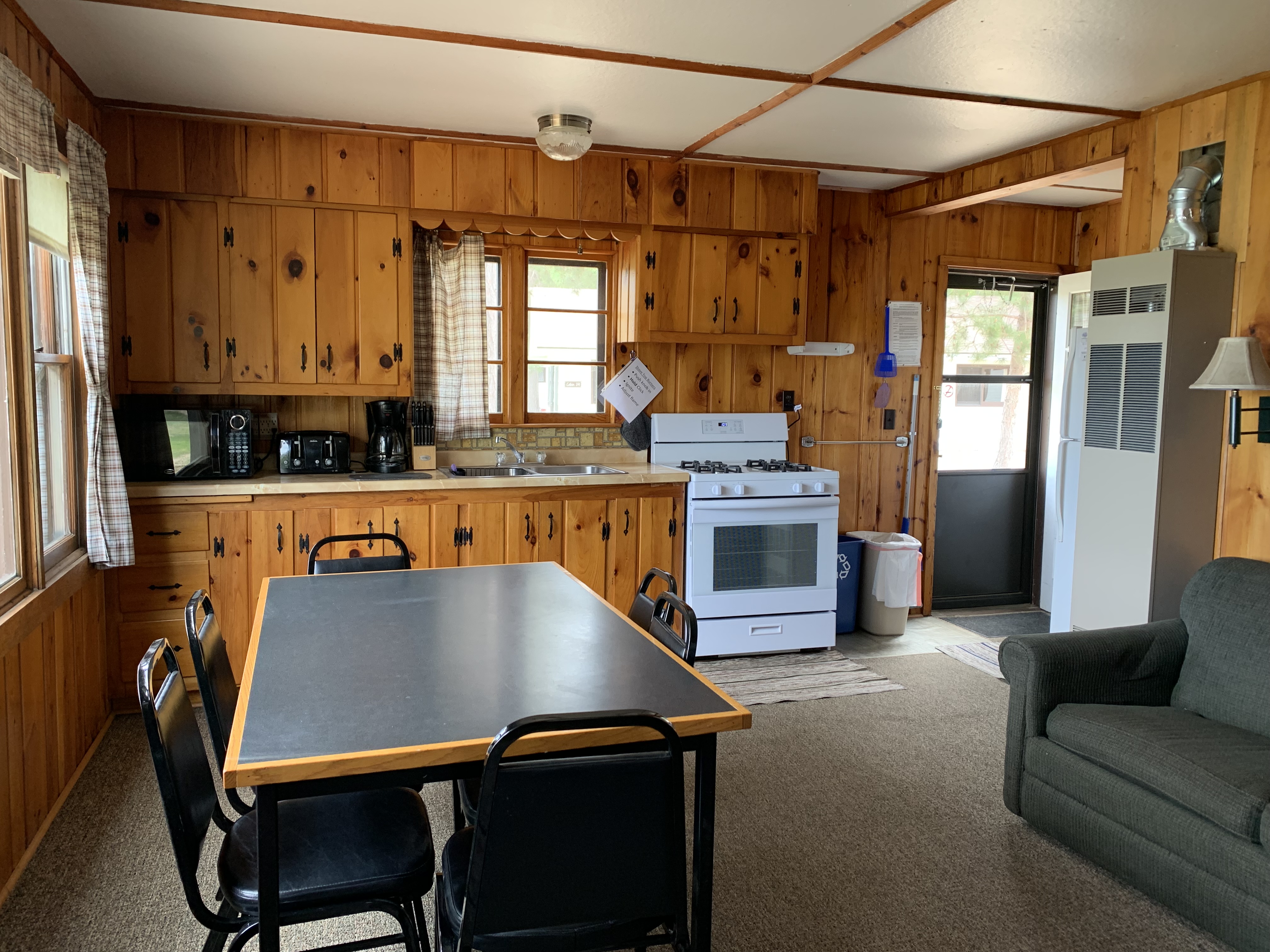 Cabin3_interior.jpeg